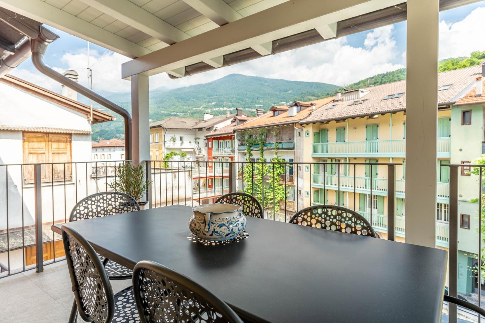 Appartement Luxury 2Br W/ River Castle View In Borgo Valsugana Extérieur photo