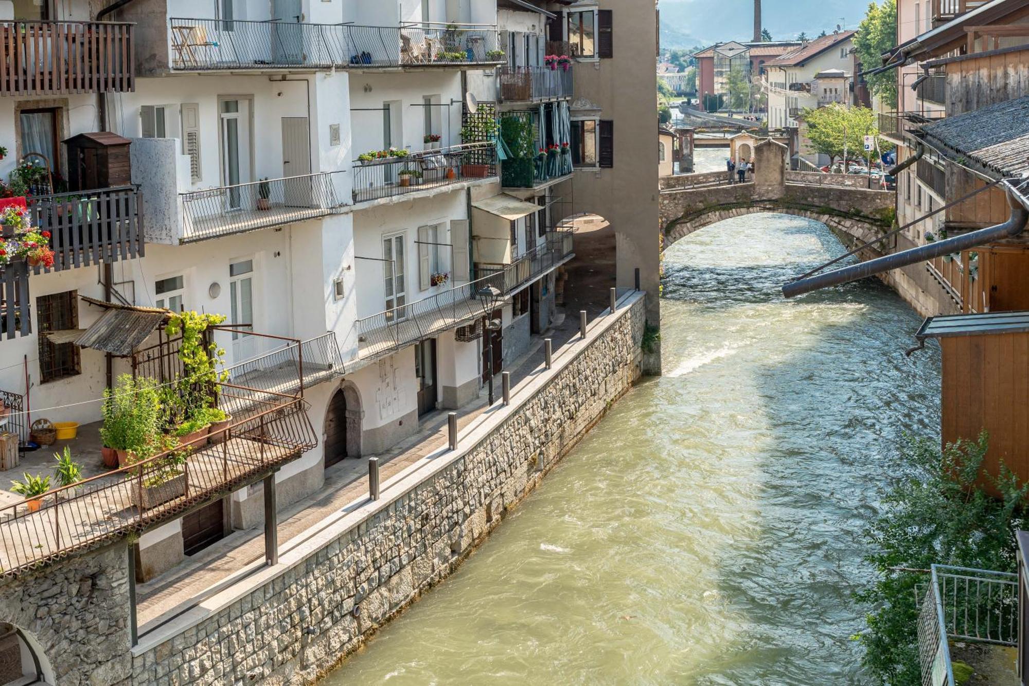 Appartement Luxury 2Br W/ River Castle View In Borgo Valsugana Extérieur photo