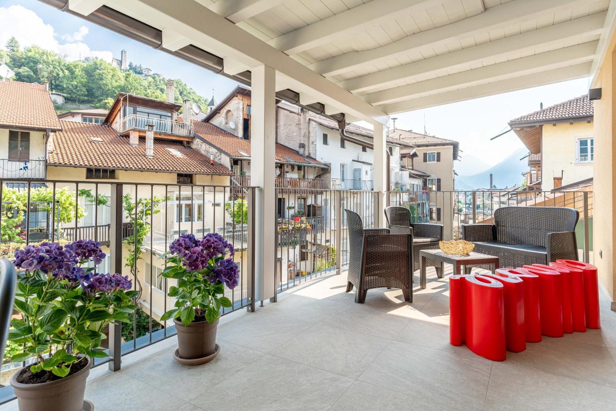 Appartement Luxury 2Br W/ River Castle View In Borgo Valsugana Extérieur photo